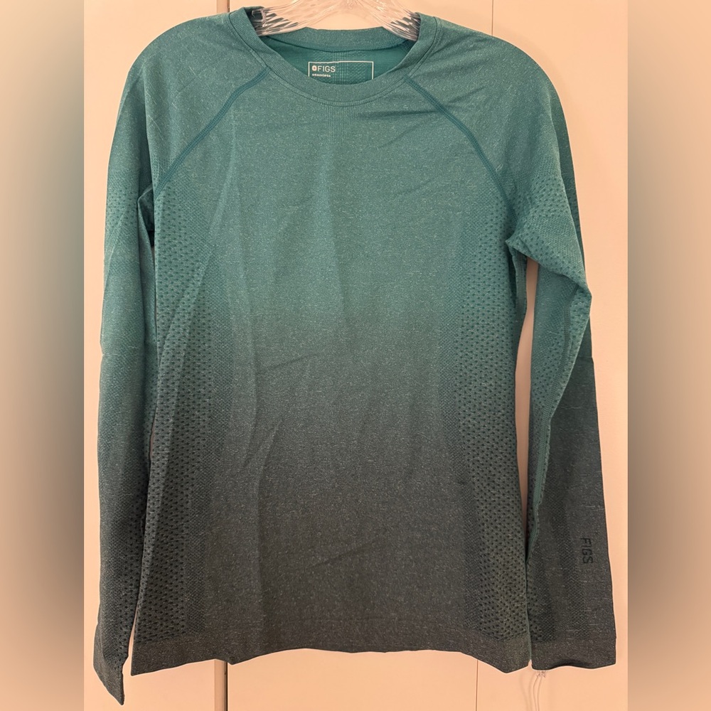 Green Ombré Figs Underscrub Long Sleeve
